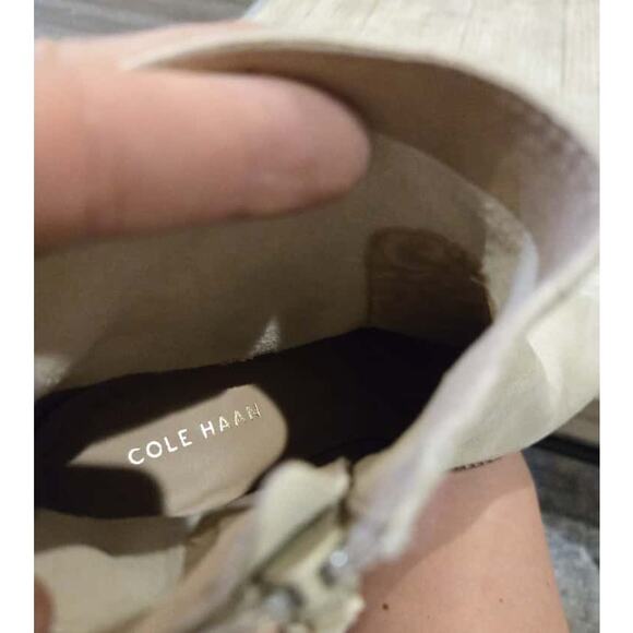 Cole Haan Women's Naia Ankle Booties Beige Size 7.5 Pointed Toe - Picture 9 of 9